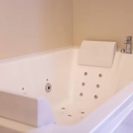 Dharma Luxury Guest house La Spezia